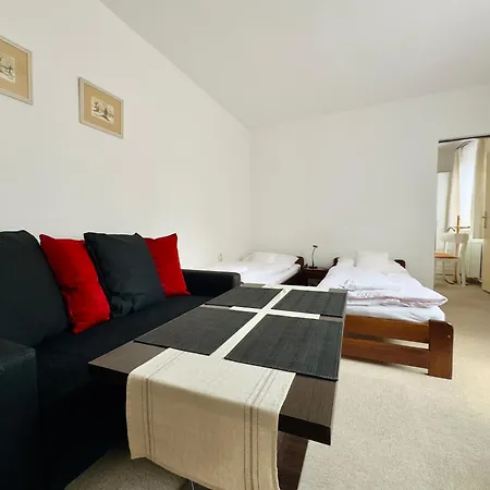 Privat Ruzenka *